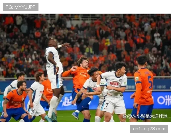 马莱莱大连英博2次助攻，前锋回撤策应丰富进攻套路